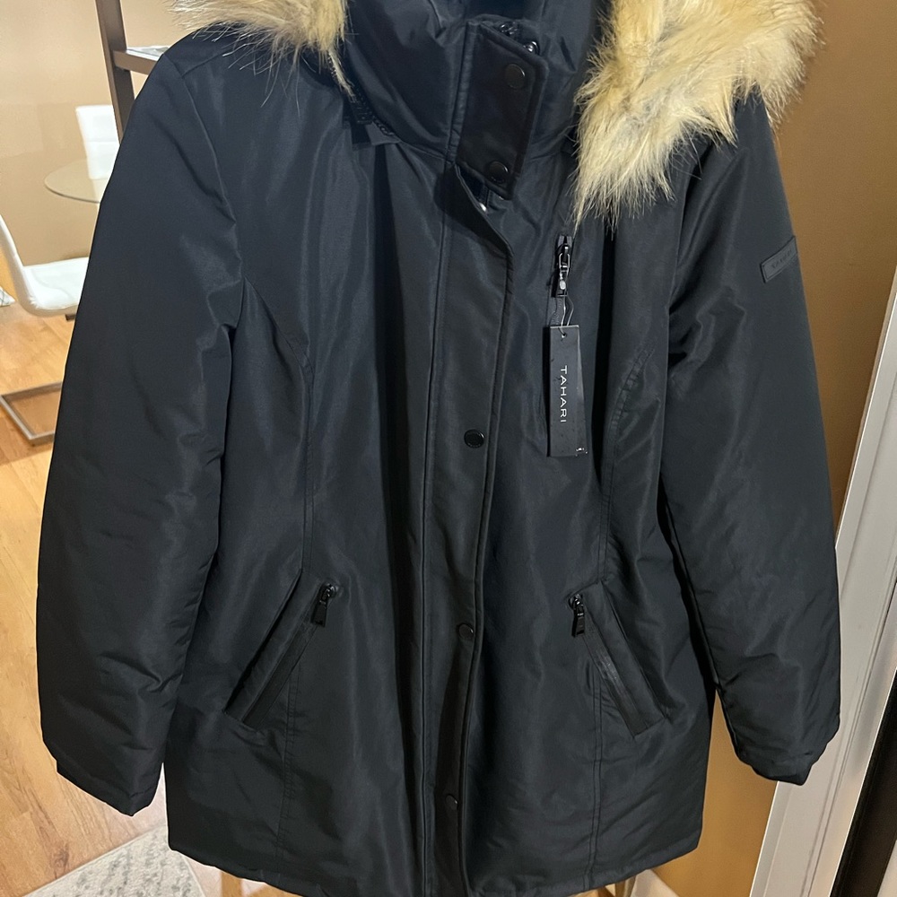 Women's TAHARI Coat
